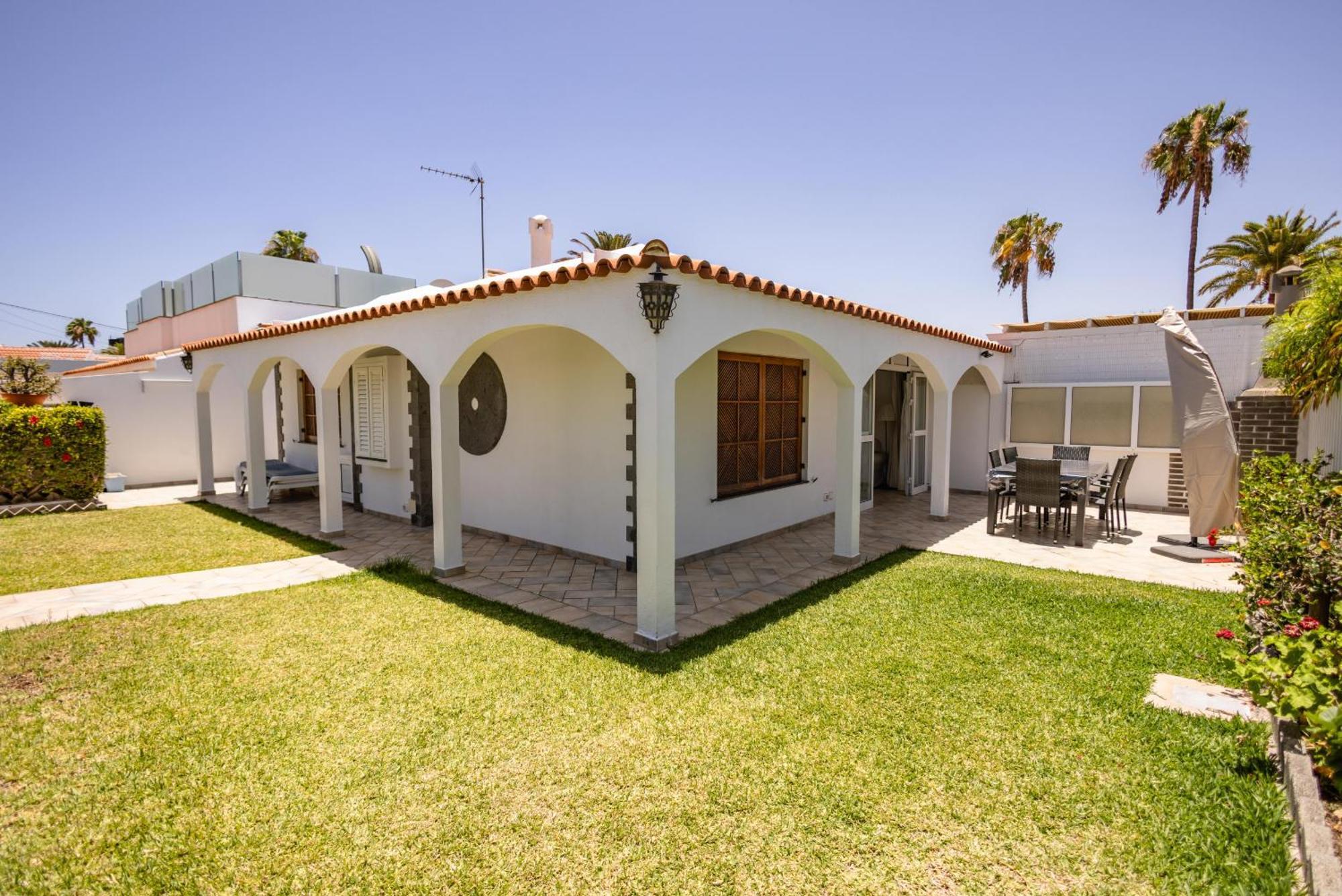 Oasis Holycan - By Gestion Vacacional Canarias San Bartolomé Екстериор снимка