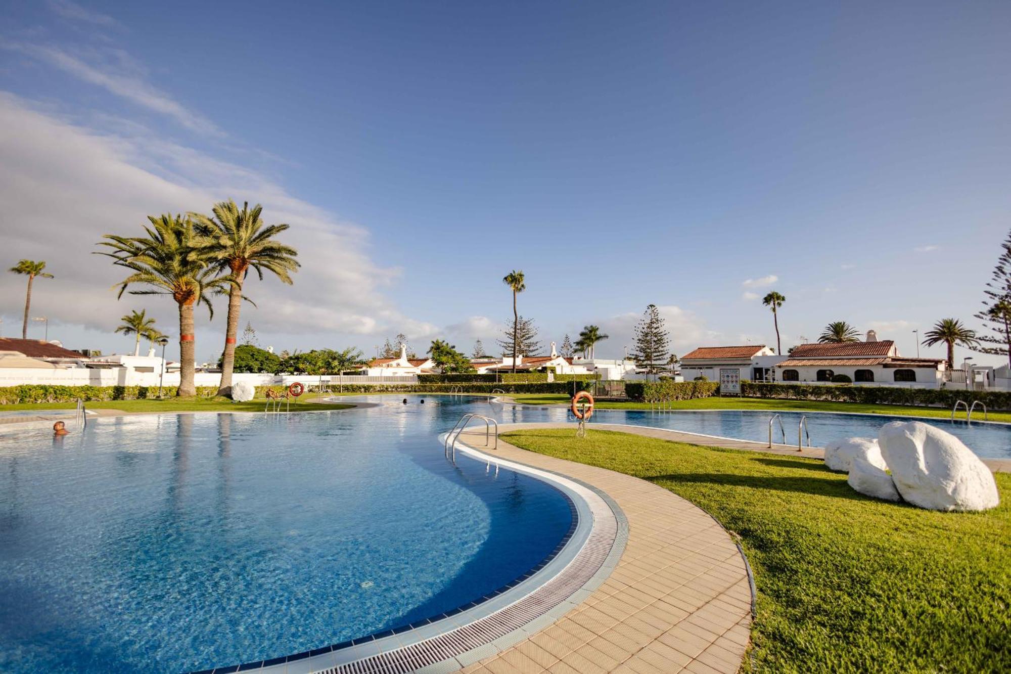 Oasis Holycan - By Gestion Vacacional Canarias San Bartolomé Екстериор снимка